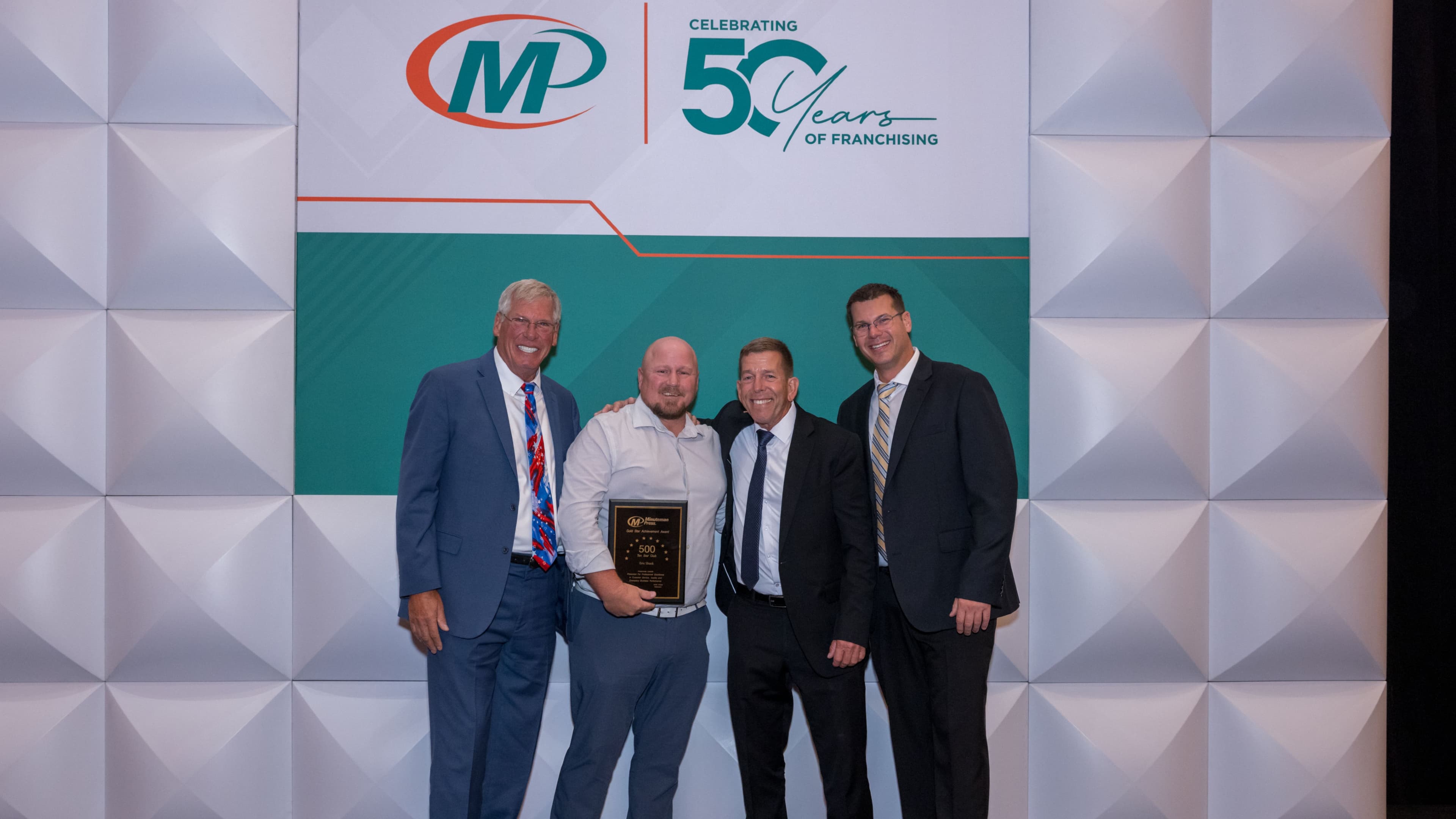 Minuteman Press Franchise Owner Eric Shank Recognized at World Expo