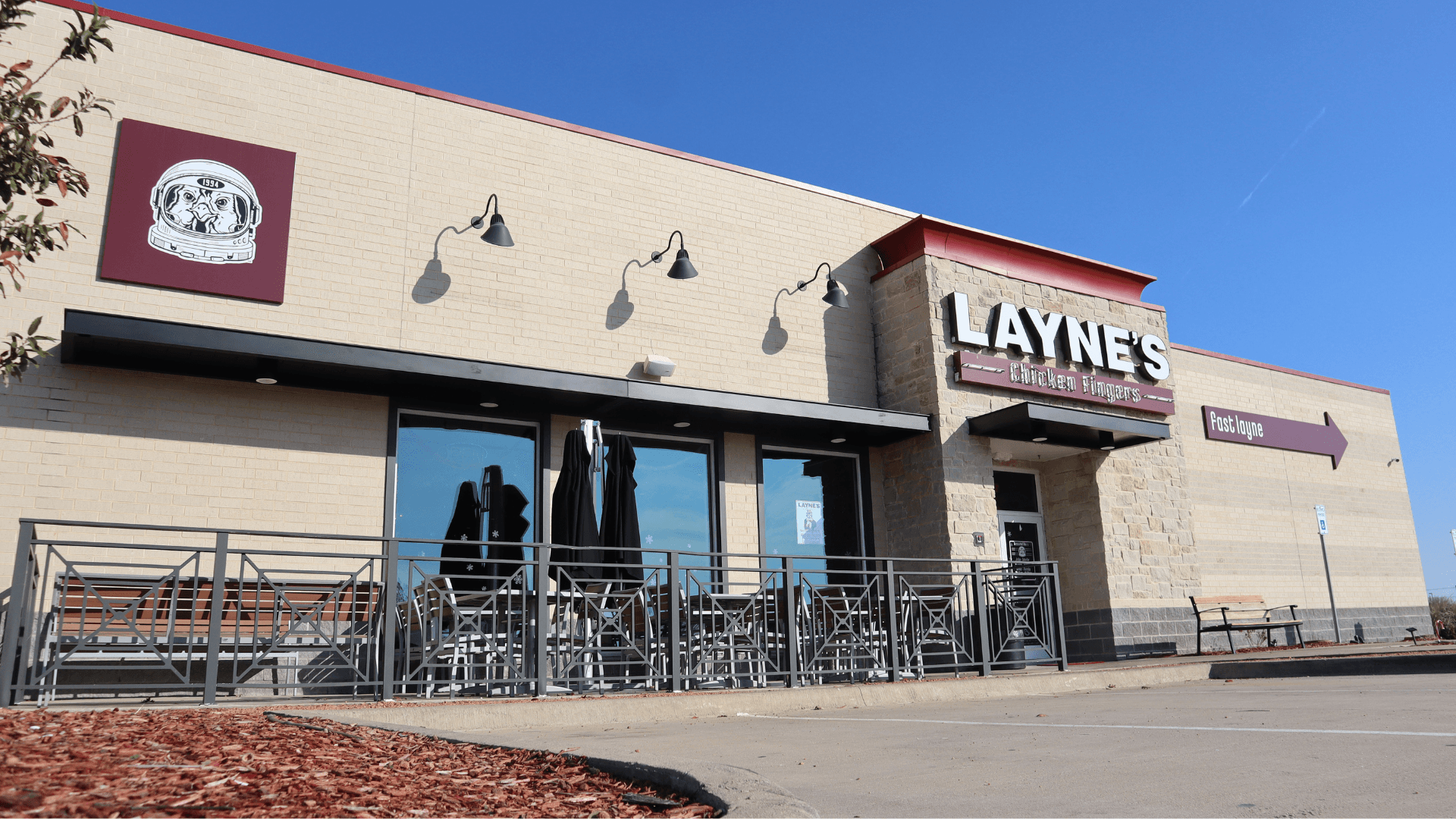 5 Reasons to Invest in a Layne’s Chicken Fingers Franchise for 2026