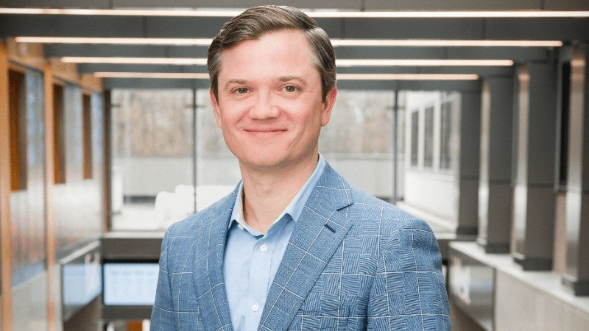 Commercial Real Estate Veteran Leverages Commercial Work To Grow Sparkle Squad Franchise