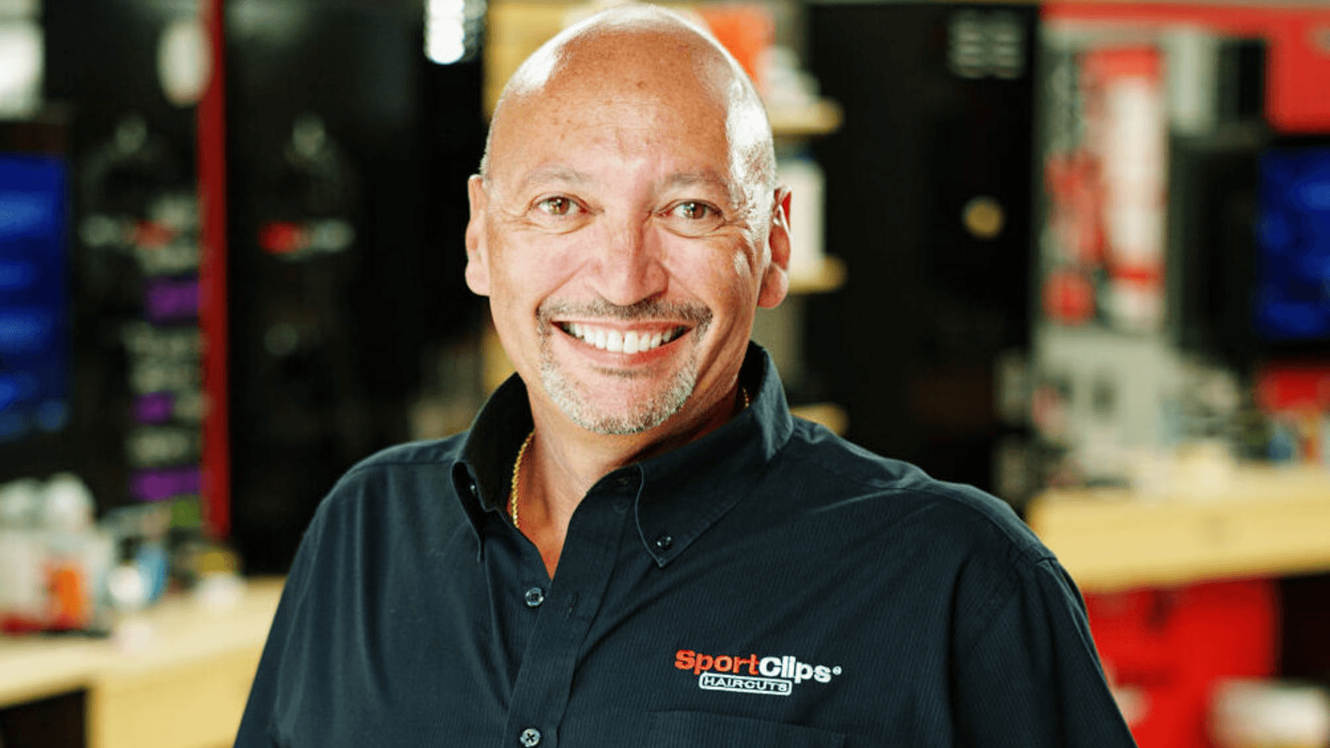 From Manager to Owner: How This Franchisee Built a Sport Clips Haircuts Business Without Leaving His Full-Time Job