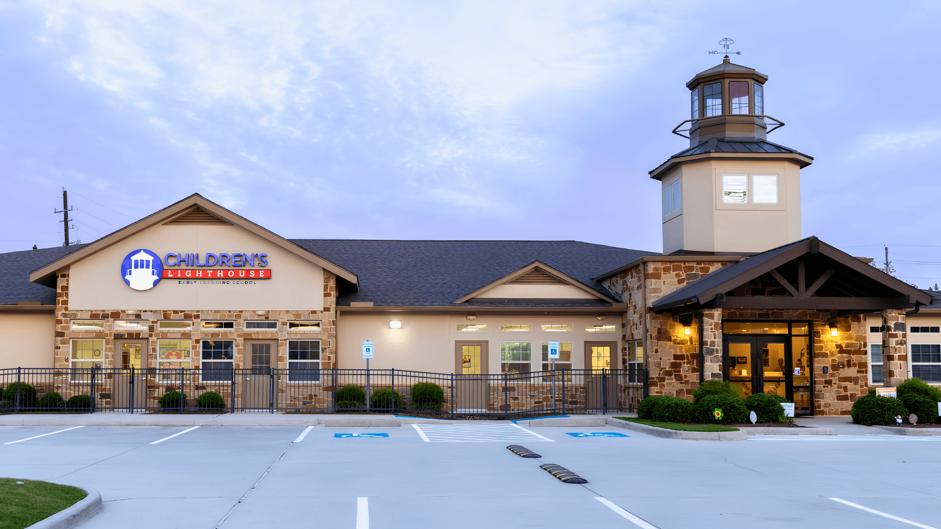 What Is the Children's Lighthouse Business Model and Why Should Franchise Prospects Invest?