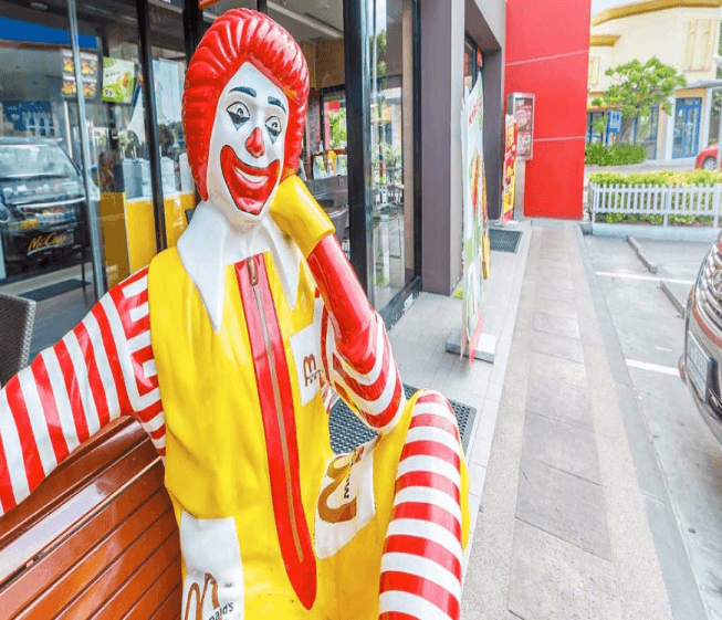 McDonald's Dabbles with Better-Burger Menu 