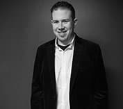Powills: To Be Great at Business, Embrace Change and Failure