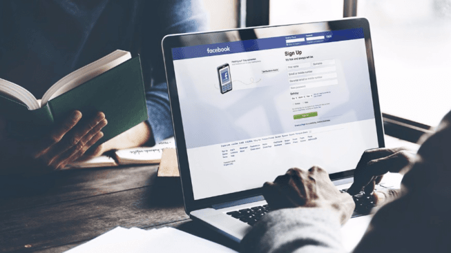 This Year, 162.9 Million Americans Will Log On To Facebook Once A Month. What Does That Mean For Franchising? 