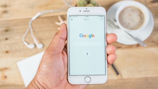 Wall Street Journal: Google Profits Surge as Demand for Advertisements Grows 