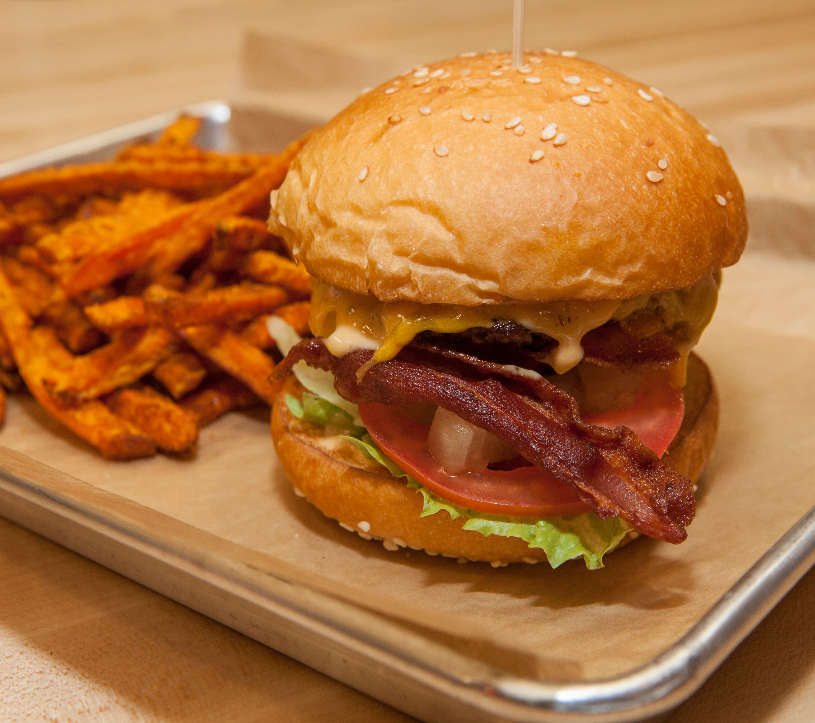 MOOYAH Fires Up the Grills in New Orleans  