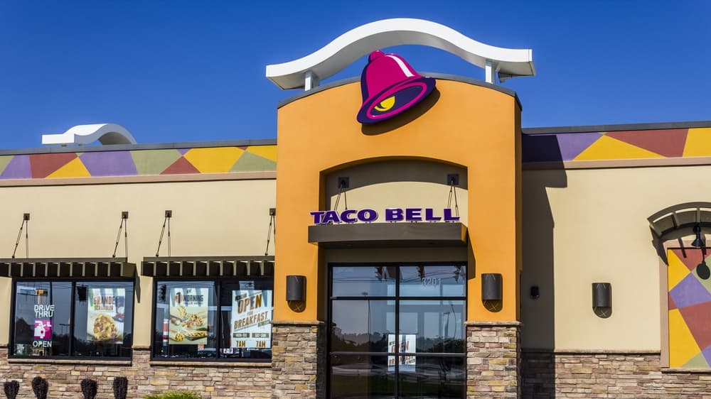Mashable: Taco Bell's Cheetos-Filled Quesadilla Is Either Your Idea of Heaven or Hell