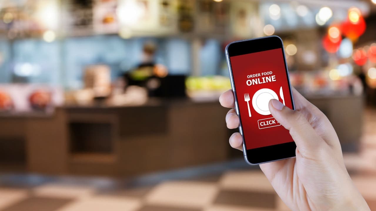 Nation’s Restaurant News: Five Technologies to Watch in 2017