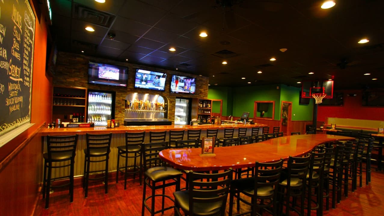 The Citrus County Chronicle: Beef 'O' Brady's Franchisee Makes Restaurant Community Staple