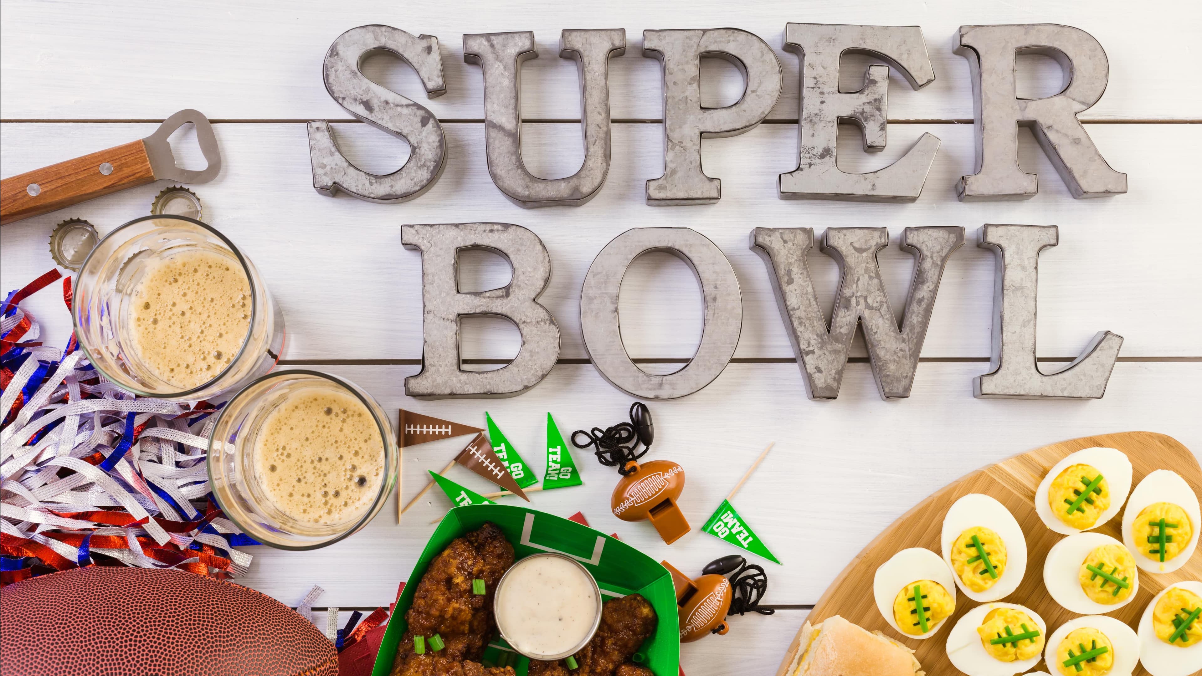 Adweek: A Look at All the Ways Fans Will Use Social Media During the Super Bowl