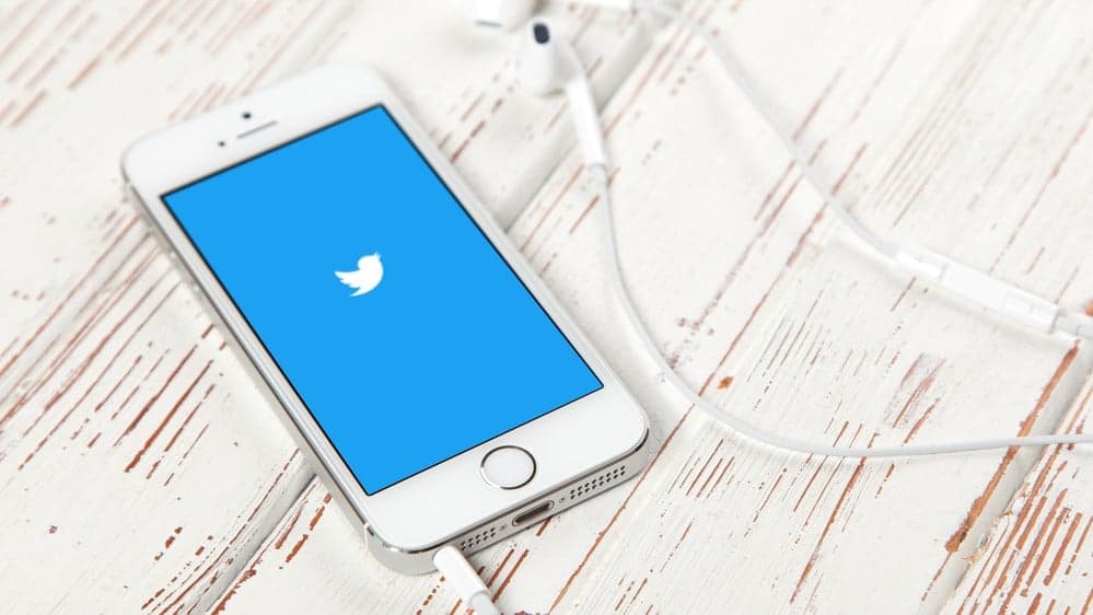Twitter to Eliminate "Moments" Feature on Mobile Apps Twitter to Eliminate "Moments" Feature on Mobile Apps