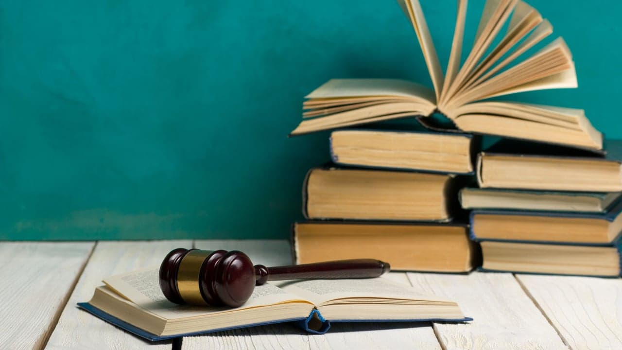 A Franchise Attorney With 20-Plus Years of Expertise Explains How to Choose a Firm A Franchise Attorney With 20-Plus Years of Expertise Explains How to Choose a Firm