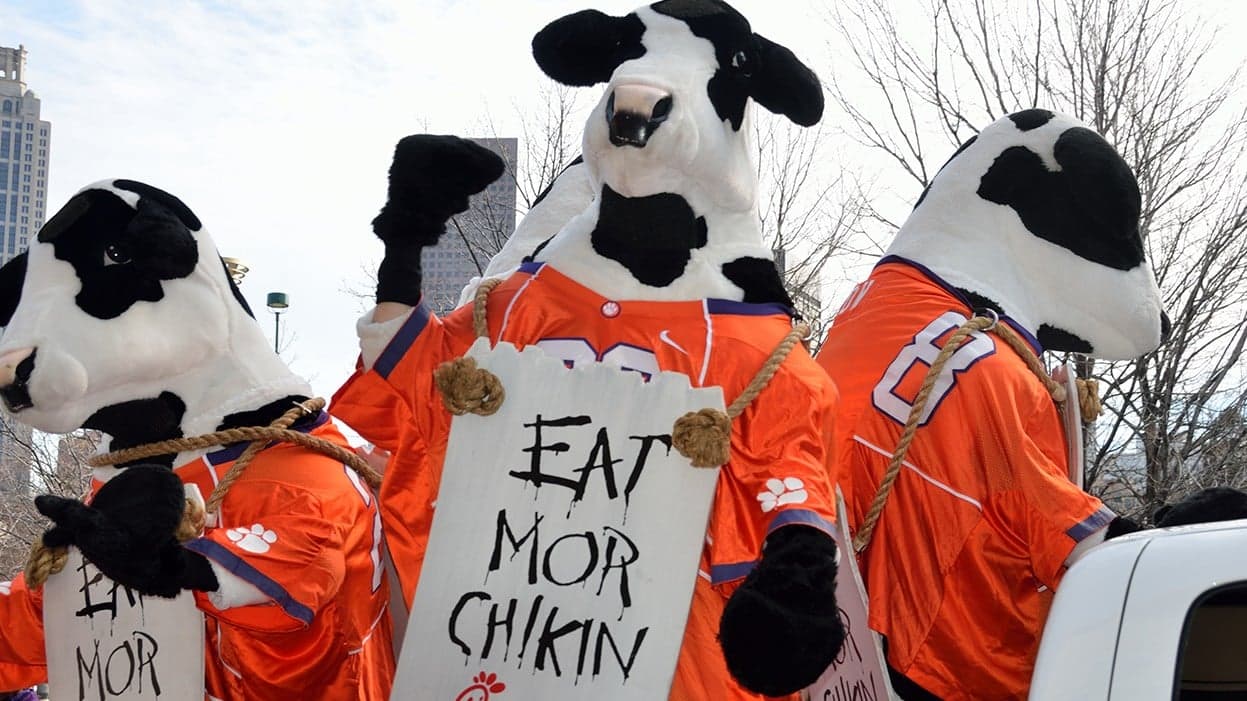 Chick-fil-A Among Fast Food Chains with Best Reputation: Poll Chick-fil-A Among Fast Food Chains with Best Reputation: Poll