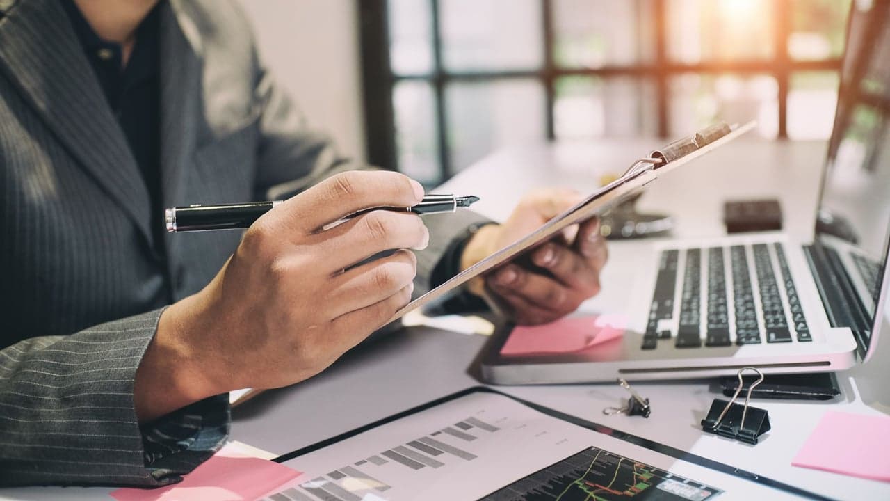 What Do I Need To Do Before Buying a Franchise? What Do I Need To Do Before Buying a Franchise?