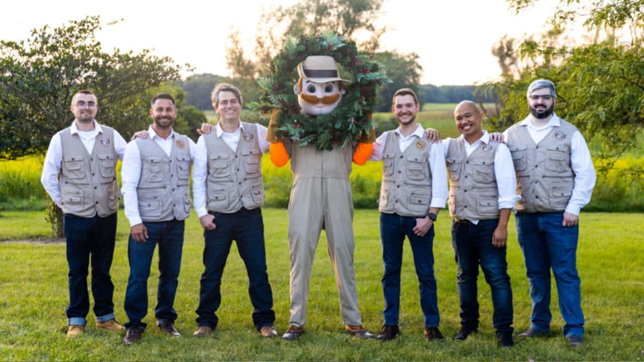 How undefined Evolved and Set New Standards Mosquito Hunters Launches Humbug Holiday Lighting, Creating Attractive 3-in-1 Model for Franchisees