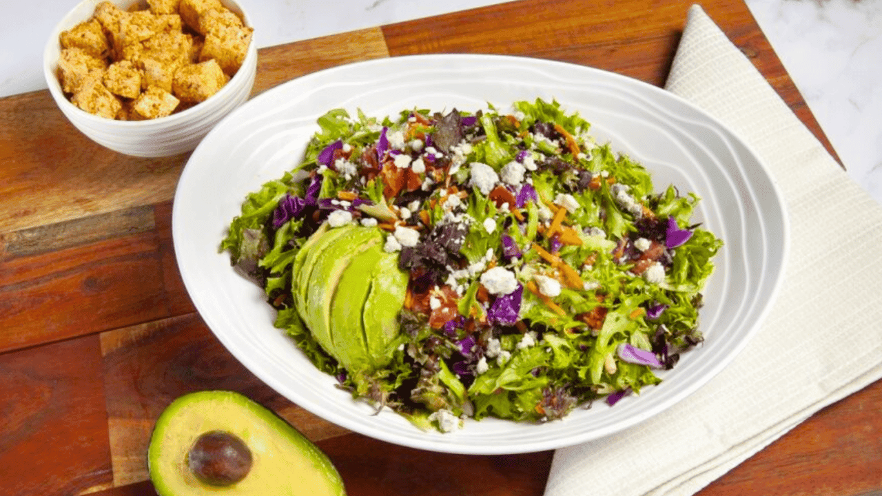 NRN: 8 Emerging Restaurant Chains That Are Ready for the Spotlight NRN: 8 Emerging Restaurant Chains That Are Ready for the Spotlight