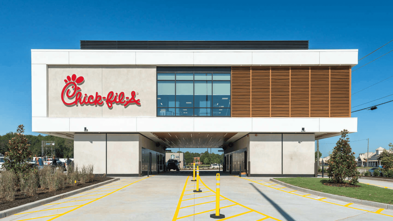 Chick-fil-A Unveils Revolutionary Elevated Drive-Thru Concept in Atlanta Chick-fil-A Unveils Revolutionary Elevated Drive-Thru Concept in Atlanta