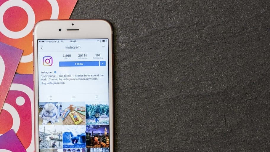 TechCrunch: Instagram Launches Mobile Web Sharing to Pursue Global Growth TechCrunch: Instagram Launches Mobile Web Sharing to Pursue Global Growth
