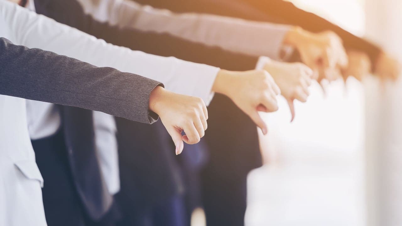 10 Things All Managers & Leaders Should Stop Doing Immediately 10 Things All Managers & Leaders Should Stop Doing Immediately