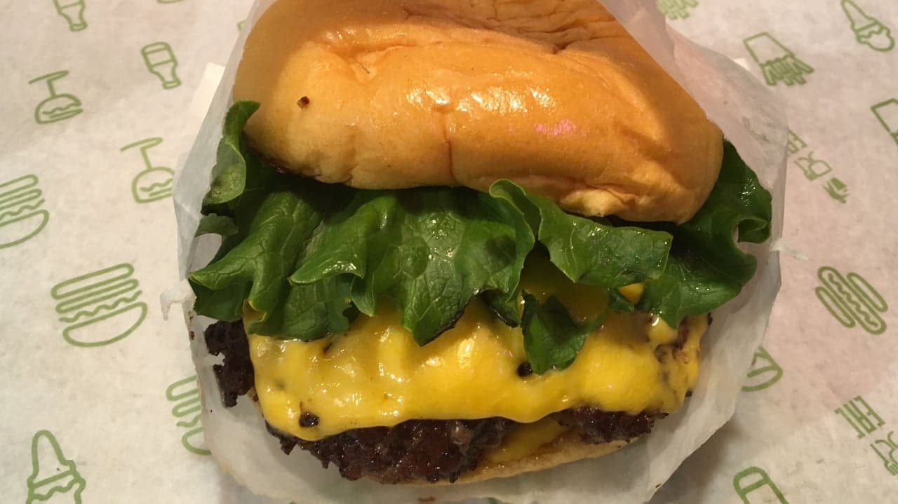 Adweek: Fox, Shake Shack partner to bring Bob’s Burgers experience to Comic-Con Adweek: Fox, Shake Shack partner to bring Bob’s Burgers experience to Comic-Con