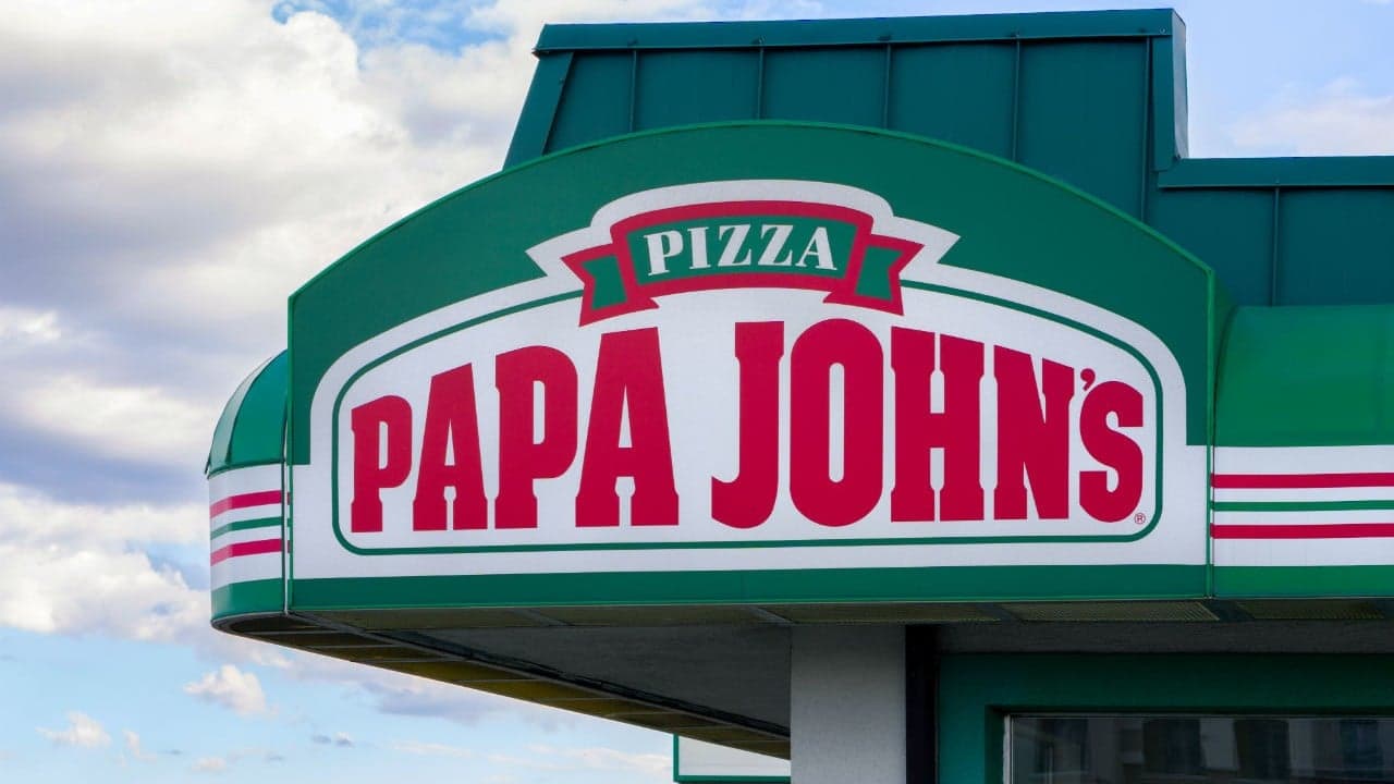 QSR Magazine: Papa John’s Promotes Joe Smith to Chief Financial Officer QSR Magazine: Papa John’s Promotes Joe Smith to Chief Financial Officer
