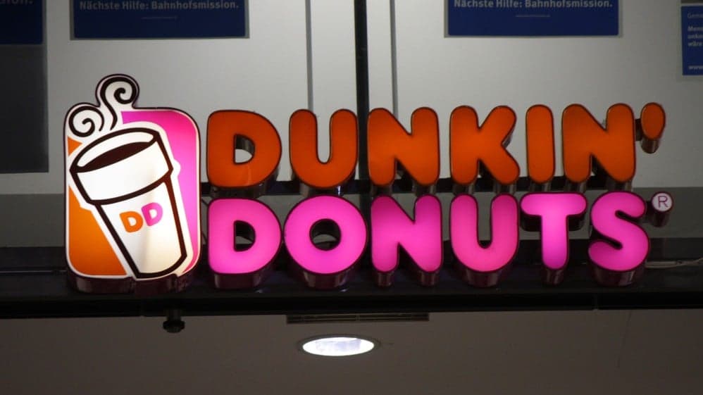 Nation's Restaurant News: Dunkin’ Donuts’ emphasis on beverages drives sales gains Nation's Restaurant News: Dunkin’ Donuts’ emphasis on beverages drives sales gains