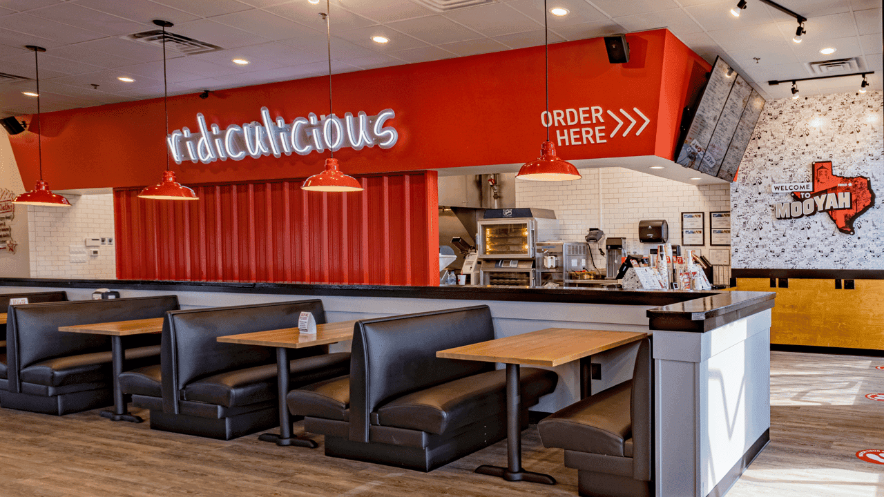 MOOYAH Burgers, Fries & Shakes’ Brand New Incentive Program Slashes Royalty Fees for New Franchise Owners MOOYAH Burgers, Fries & Shakes’ Brand New Incentive Program Slashes Royalty Fees for New Franchise Owners