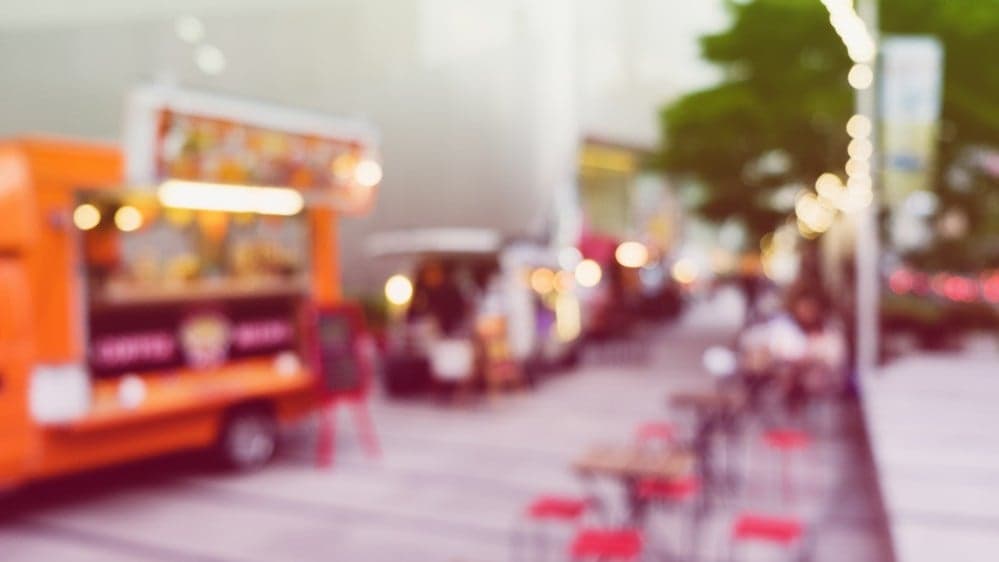 QSR Magazine: 12 Mobile Food Trends for the Future QSR Magazine: 12 Mobile Food Trends for the Future