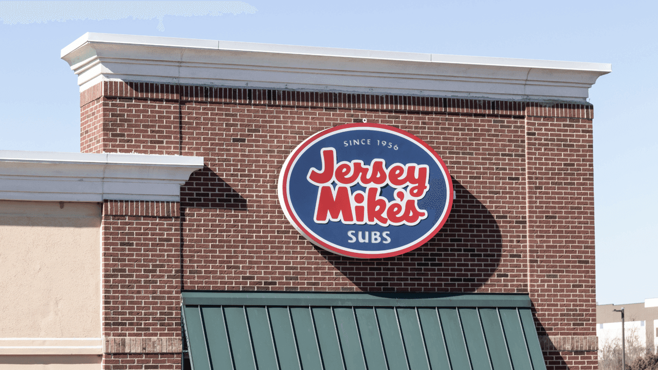 How Much Does it Cost to Open a Jersey Mike’s Franchise? How Much Does it Cost to Open a Jersey Mike’s Franchise?