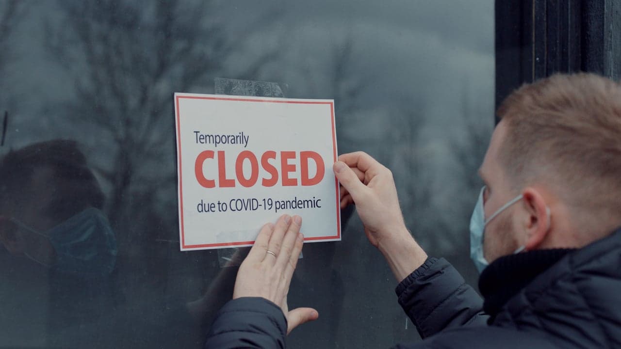 Omicron-Related Restaurant Shutdowns Are Forcing Voluntary Closures Omicron-Related Restaurant Shutdowns Are Forcing Voluntary Closures