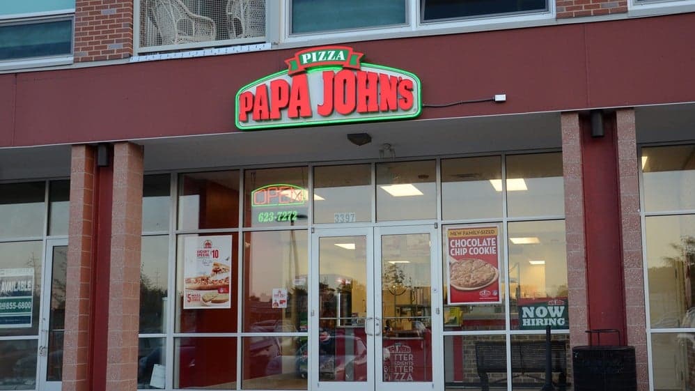 Papa John’s Lowers Same-Store Sales Outlook Papa John’s Lowers Same-Store Sales Outlook