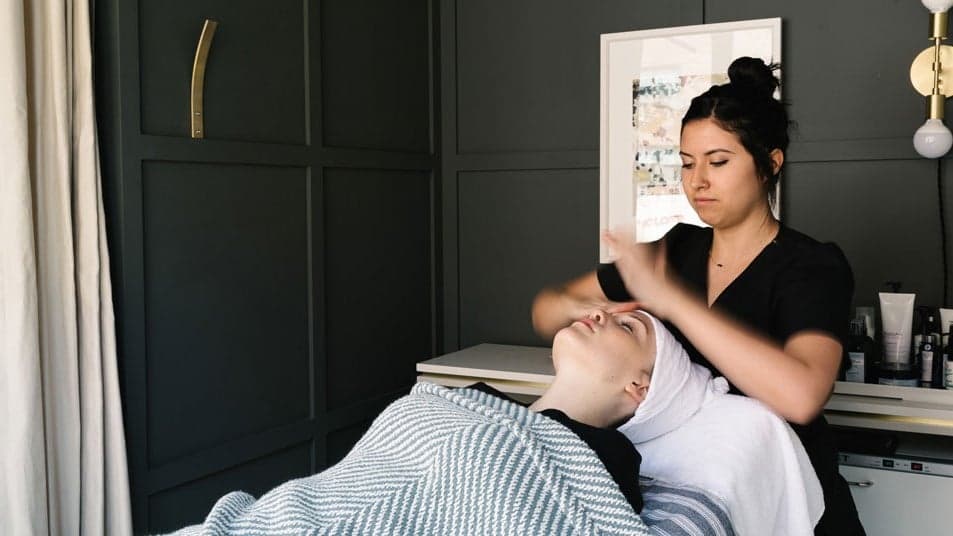 Franchising.com: Why Now Is the Time To Buy a Heyday Franchise Franchising.com: Why Now Is the Time To Buy a Heyday Franchise