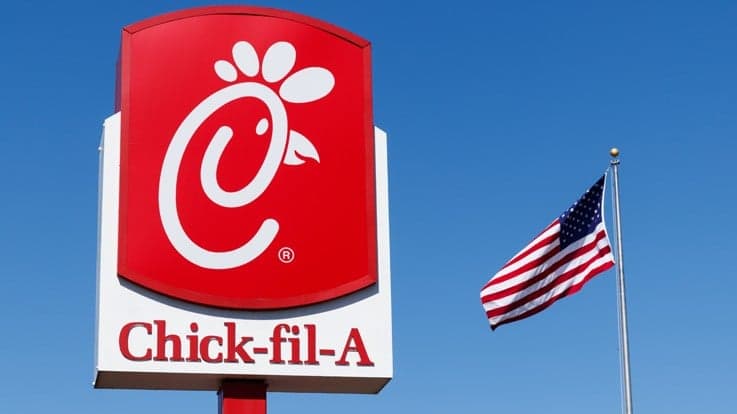 Chick-fil-A Flies Past Competition to Become 3rd Largest Restaurant Chain in US Chick-fil-A Flies Past Competition to Become 3rd Largest Restaurant Chain in US