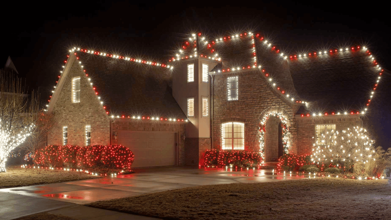 Christmas Decor Set to Wrap Up 2023 with Record-Breaking Success Christmas Decor Set to Wrap Up 2023 with Record-Breaking Success