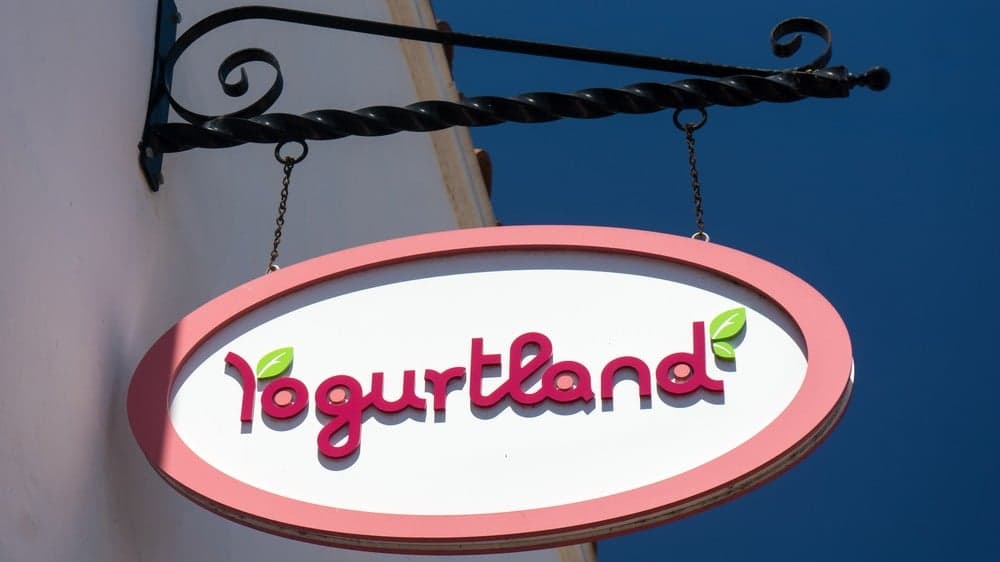 Fast Casual: Yogurtland marks 45th international unit Fast Casual: Yogurtland marks 45th international unit