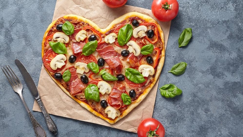 Fast Casual: How to Romance Customers Out of Valentine’s Day Dollars Fast Casual: How to Romance Customers Out of Valentine’s Day Dollars