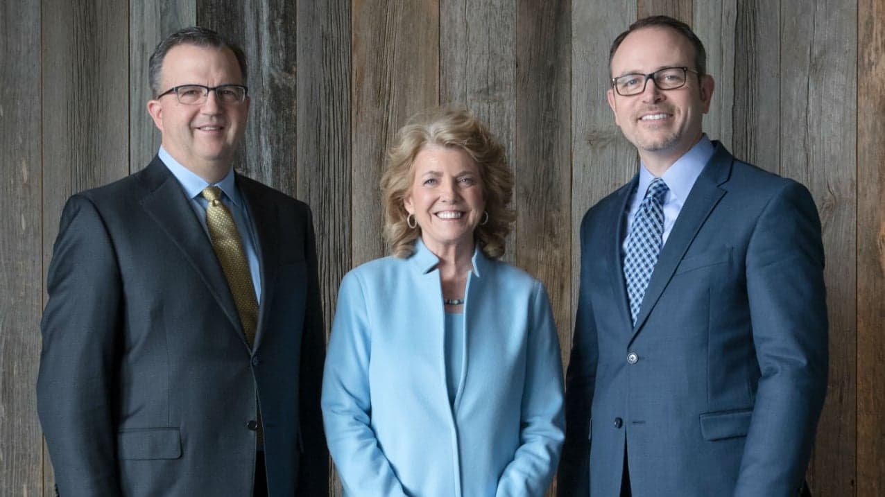Star Tribune: Great Clips CEO to Step Down at End of 2017 Star Tribune: Great Clips CEO to Step Down at End of 2017