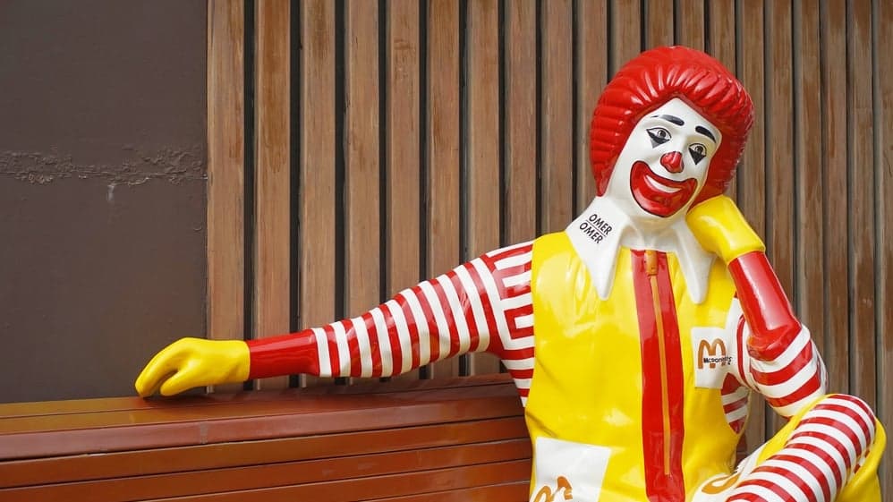 Adweek: McDonald’s Is Scaling Back Ronald McDonald Appearances Due to Creepy Clown Sightings Adweek: McDonald’s Is Scaling Back Ronald McDonald Appearances Due to Creepy Clown Sightings