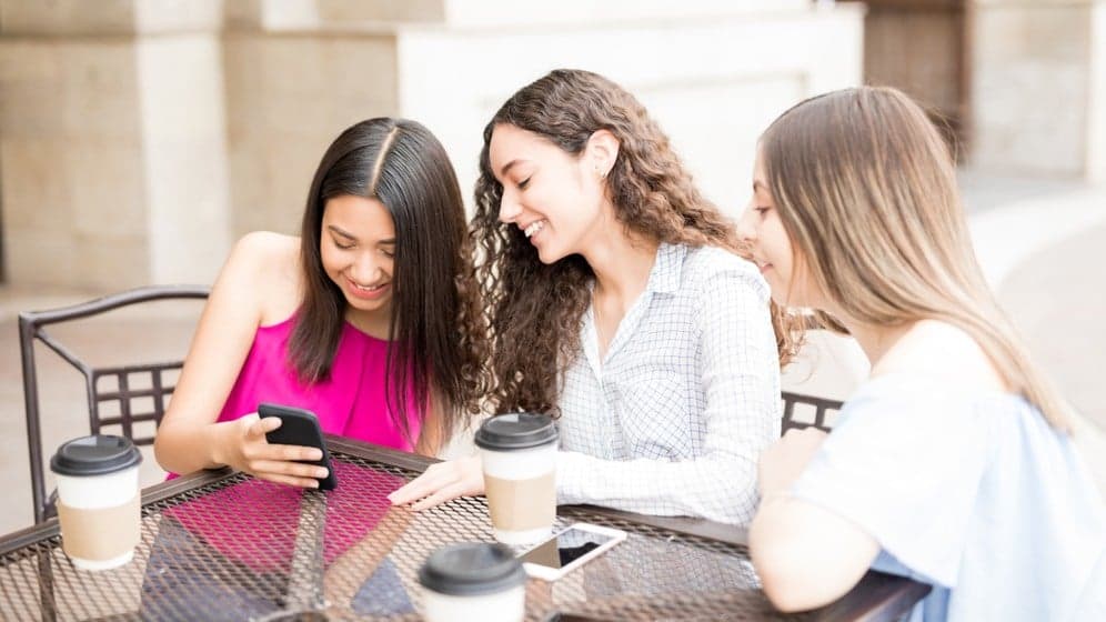 Fast Casual: 3 ways restaurants can engage Gen Z Fast Casual: 3 ways restaurants can engage Gen Z