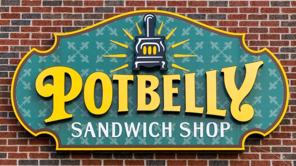 QSR: Ex-Papa John's CMO Brandon Rhoten Joins Potbelly QSR: Ex-Papa John's CMO Brandon Rhoten Joins Potbelly