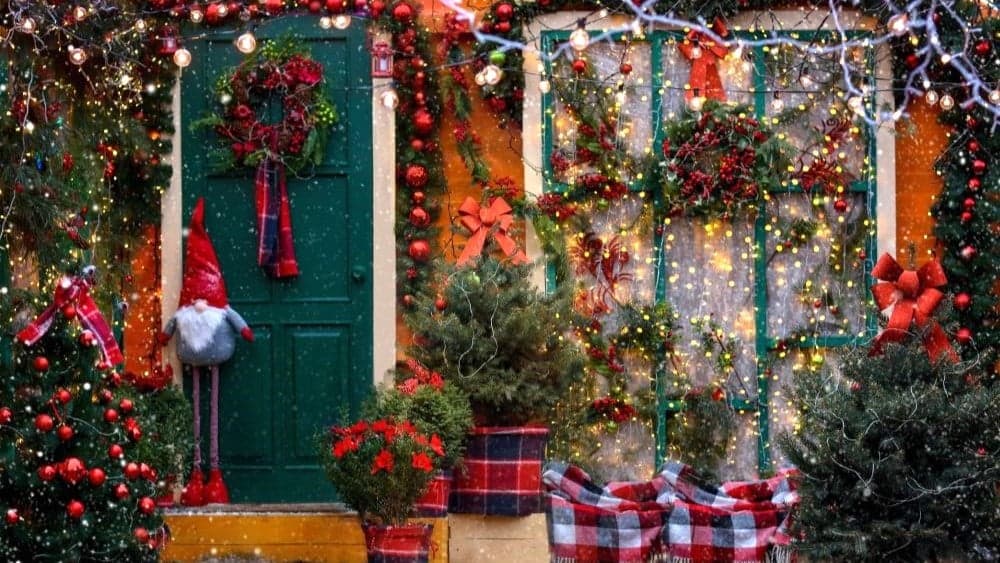 Christmas Decor Sees Growing Interest in Unique Displays and Decorating Trends Christmas Decor Sees Growing Interest in Unique Displays and Decorating Trends