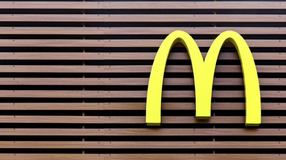 CNBC: McDonald’s Sets Ambitious Targets for Cutting Greenhouse Gas Emissions CNBC: McDonald’s Sets Ambitious Targets for Cutting Greenhouse Gas Emissions