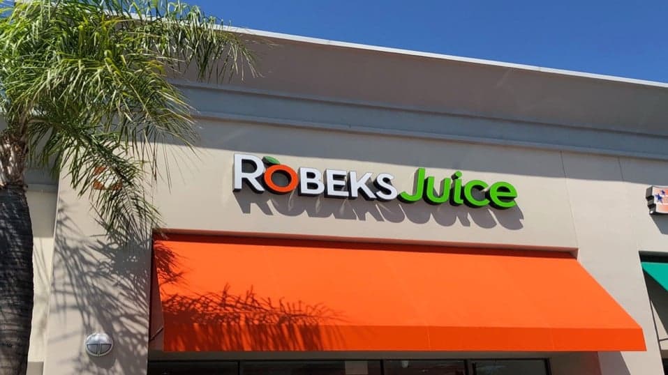 From Football to Franchising: Why Bobby Jones Chose to Invest with Robeks From Football to Franchising: Why Bobby Jones Chose to Invest with Robeks