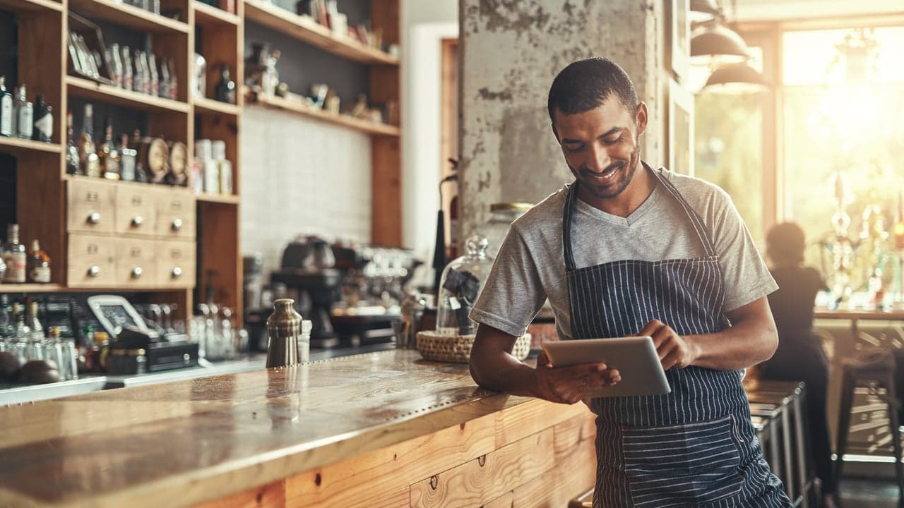 The Pros and Cons of Multi-Unit Franchise Ownership The Pros and Cons of Multi-Unit Franchise Ownership