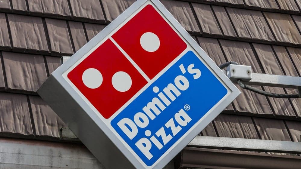 QSR Magazine: Domino's Begins Testing Artificial Intelligence for Phone Orders QSR Magazine: Domino's Begins Testing Artificial Intelligence for Phone Orders