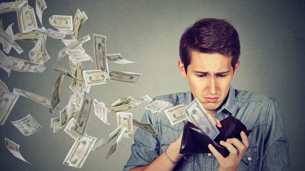 7 Ways QSRs Get Customers to Spend More Money 7 Ways QSRs Get Customers to Spend More Money
