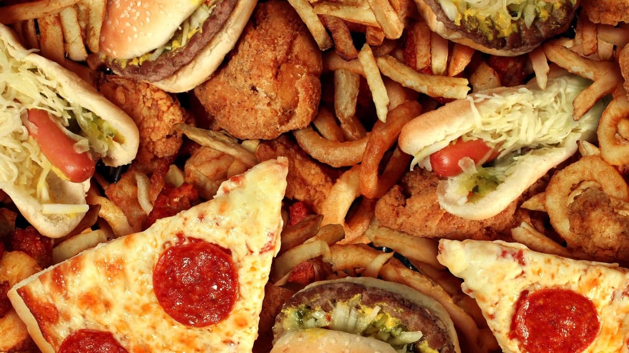 Papa John's and Wendy's Discussed a Merger and Stocks are Climbing Papa John's and Wendy's Discussed a Merger and Stocks are Climbing