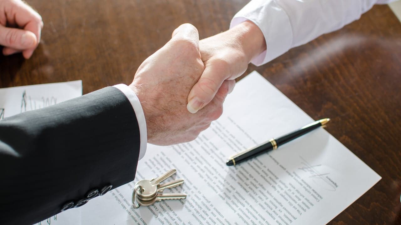 Why Individual Agents Will Struggle to Find Success as Real Estate Evolves Why Individual Agents Will Struggle to Find Success as Real Estate Evolves