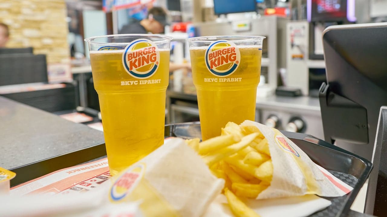 Blame It on the…: 10 Quick Service and Fast Casual Restaurants You Didn’t Know Sell Alcohol Blame It on the…: 10 Quick Service and Fast Casual Restaurants You Didn’t Know Sell Alcohol