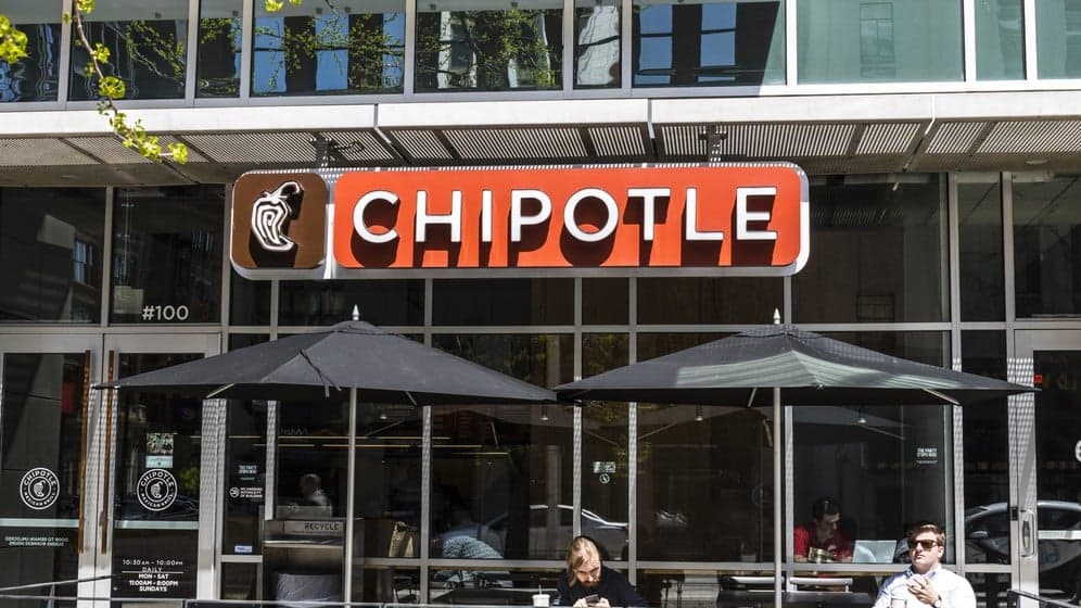 QSR Magazine: Chipotle is Testing Queso in NYC QSR Magazine: Chipotle is Testing Queso in NYC